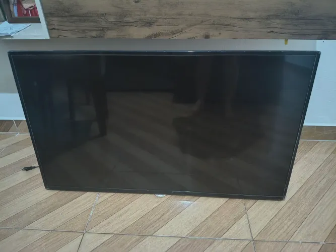 TV AOC
