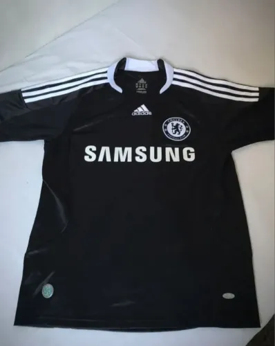 Camisa Chelsea, temporada 2009/2010,sem nenhuma avaria, em perfeito estado de conservação.