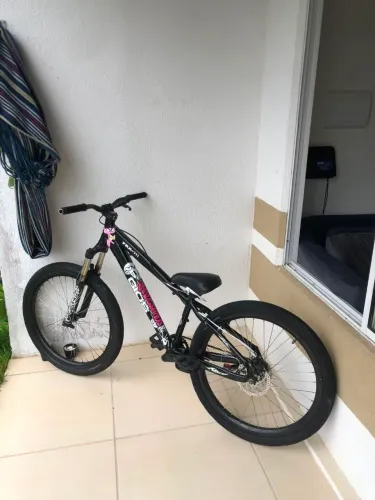 Bicicleta gios hi