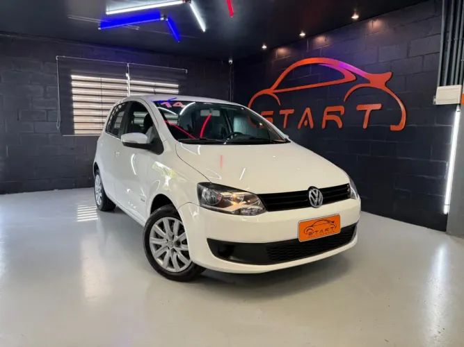 Volkswagen Fox 1.0 MI Total Flex 8V 5P 2014