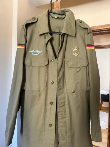 Jaqueta Exército Alemão com Bottons