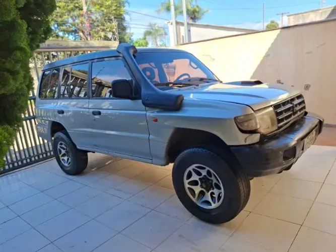 Mitsubishi Pajero GLS 2.8 Diesel Turbo Aut. 2000