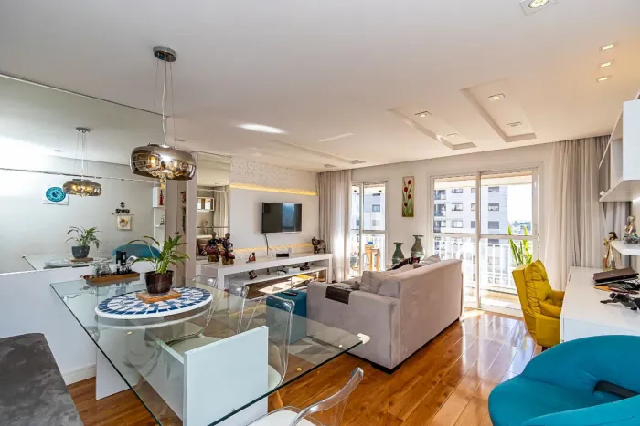 Apartamento com 3 dormitórios à venda, 69 m² por R$ 690.000 - Capão Raso - Curitiba/PR