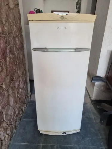 Geladeira Brastemp 310L
