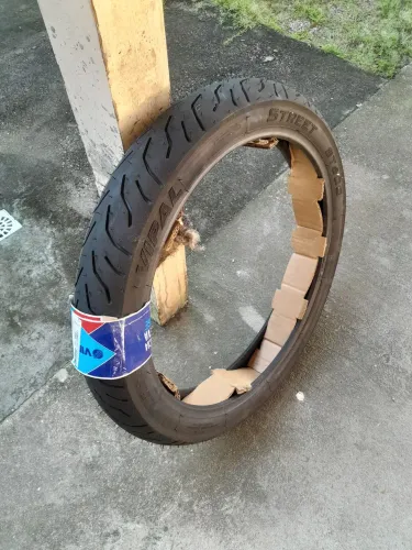 Pneu traseiro Vipal St600 