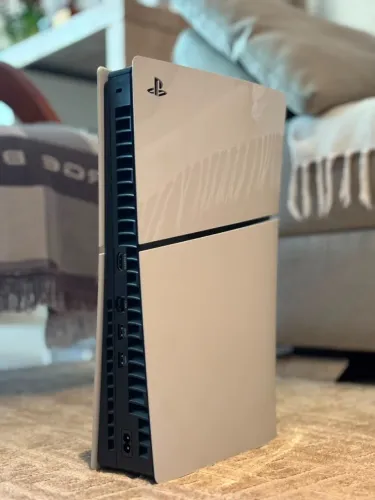 Playstation 5 slim 1T + controle