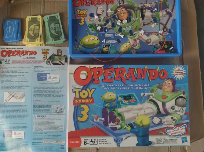 Jogo Operando Buzlightear Toy Story 