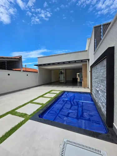 Casa 3 suites , entraba baixa (proximo ao Passeio das Aguas .