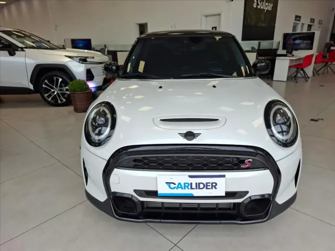 Mini Cooper 2.0 16V Twinpower Gasolina S 2P Steptronic 2024
