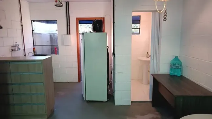 Estudio estilo industrial, no bairro Itaum. Com uma suíte.