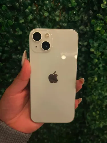 iPhone 13 branco