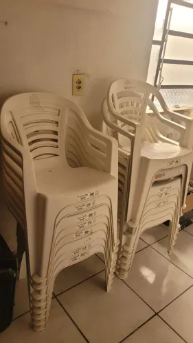 Cadeira plástico