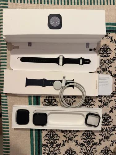 Apple Watch series 8 45mm