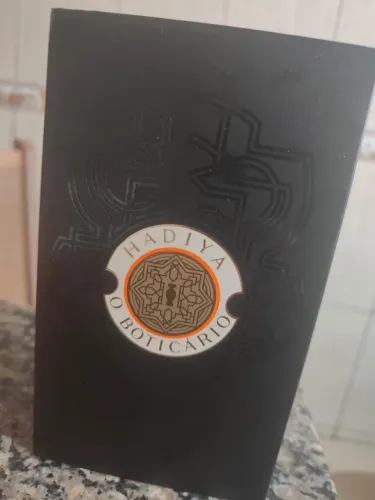 Perfume árabe feminino hadiya da o Boticário 75ml