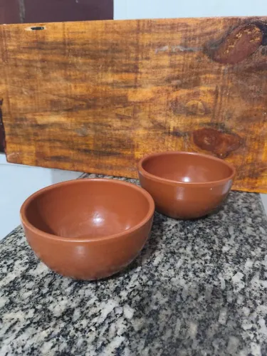 Tigelas de porcelana