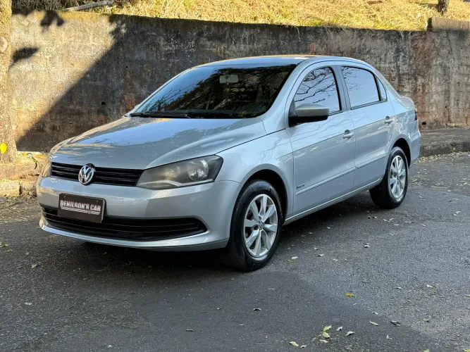 Volkswagen Voyage 1.0/1.0 City MI Total Flex 8V 4P 2013