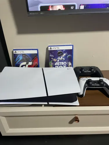 PS5 novo! Sem marcas de uso com menos de um mês