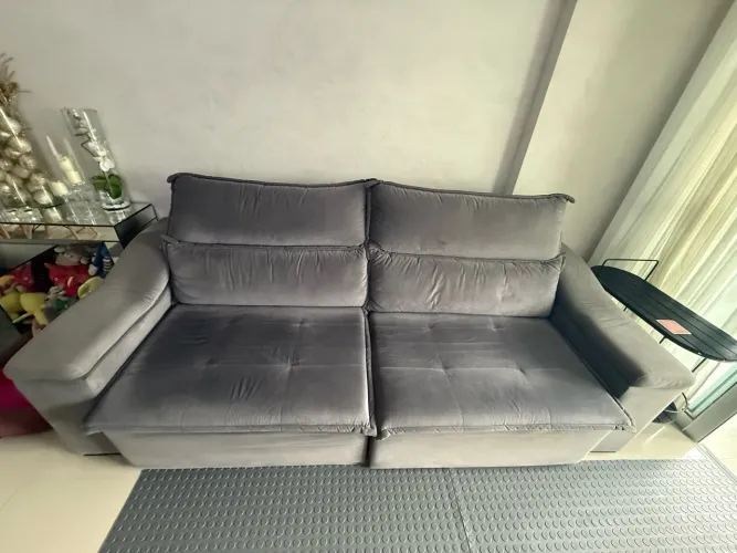 Vendo sofá 04 lugares 2,5m em ótimo estado