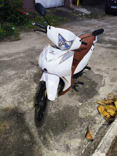 Shineray jet 125cc muito nova!!