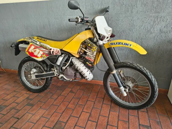 Rmx 250 pneus novos rua doc 2026 raridade 