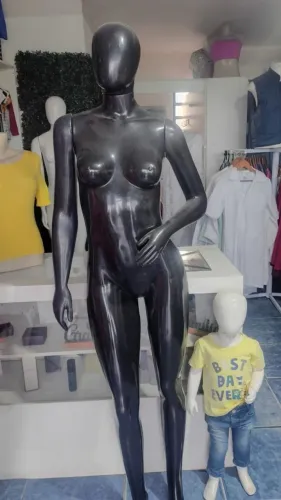 Vendo esse manequim