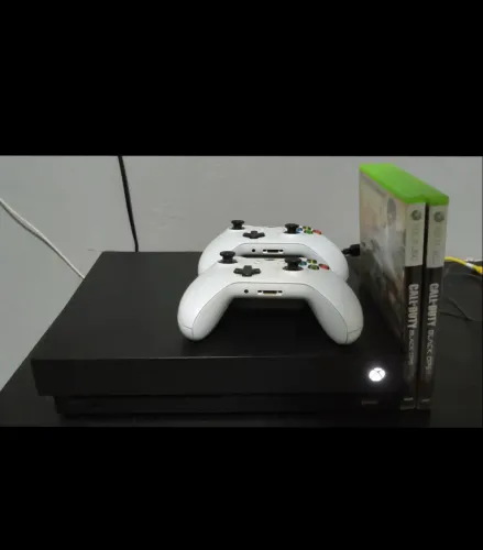 Xbox one x 1 TB