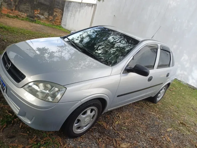 Chevrolet Corsa Sedan 1.8 MPFI 8V 102cv 4P 2002