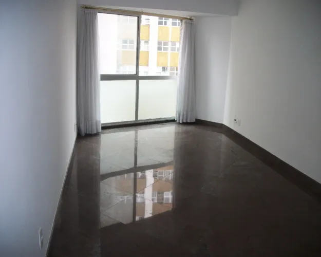 APARTAMENTO para Locação - Excelente localização R Bela Cintra , proximo a Al Santos