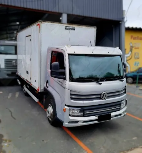 VW Express Delivery Prime - 2019 (Caminhonete / Baixa Km)