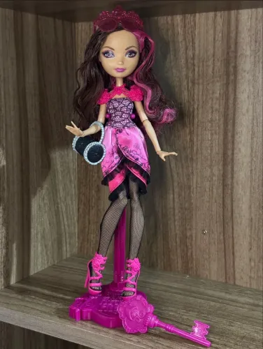 Ever after high briar beauty