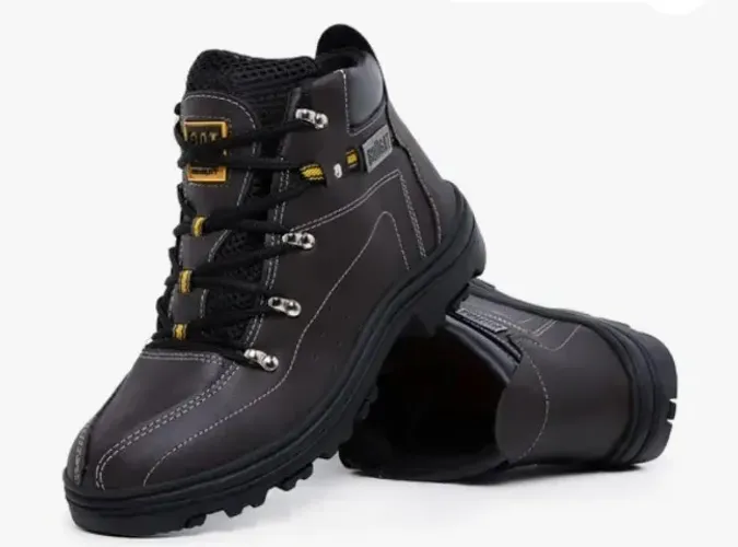 Bota Bullgat Marrom 38/39