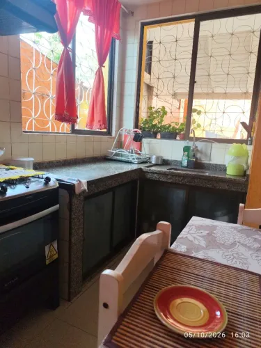 Precisa se de pessoa para serviços domésticos 