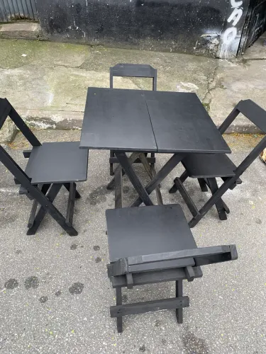 Kit mesa + 4 Cadeiras dobráveis 