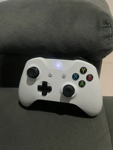 Controle de Xbox one. Não entrego!