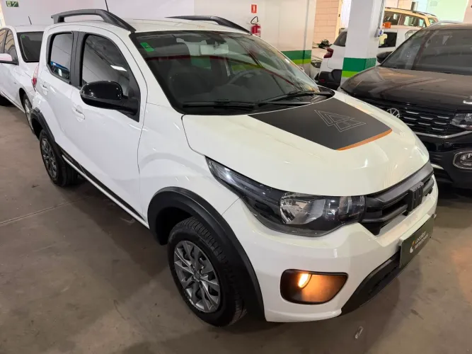 Fiat Mobi Trekking 1.0 Flex 5P 2025