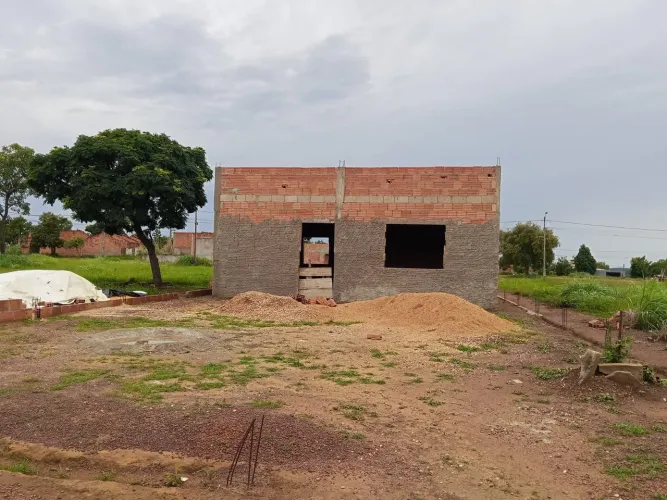 Casa em Luzimangues 