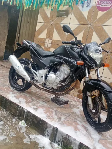 Cb300r ano 2012 