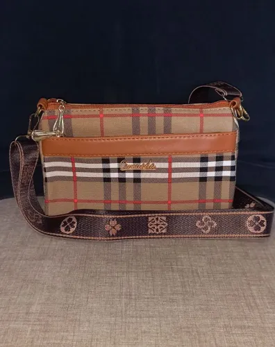 Bolsa de Mão com Alças 