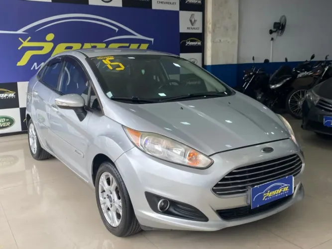 Ford Fiesta Sedan SE 1.6 16V Flex 4P 2015