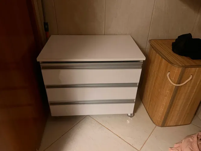 gabinete 60cm 3 portas branco
