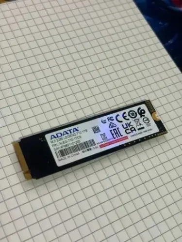 SSD Adata Legend 710, 1TB, M.2 2280 NVMe Leitura 2.400MBs, Gravação 1.800MBs