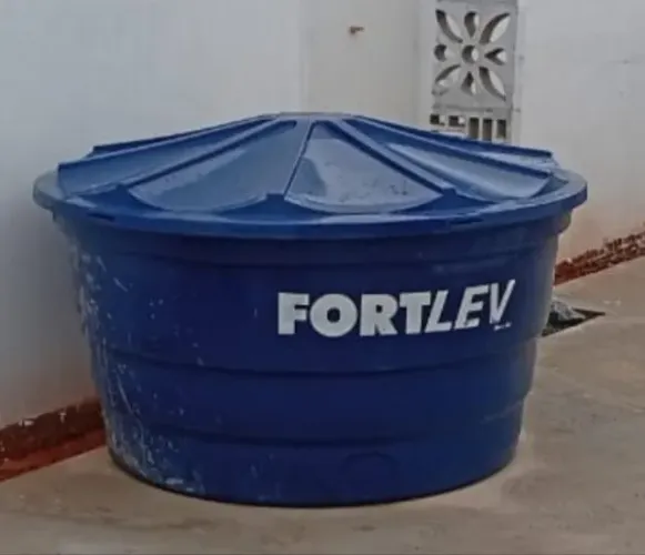caixa d'água 1000 L