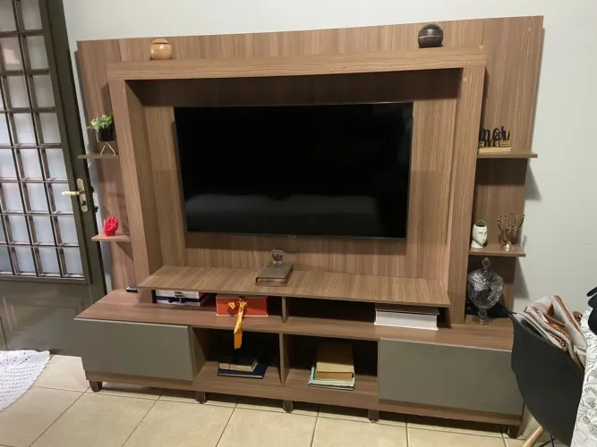 RACK COM PAINEL