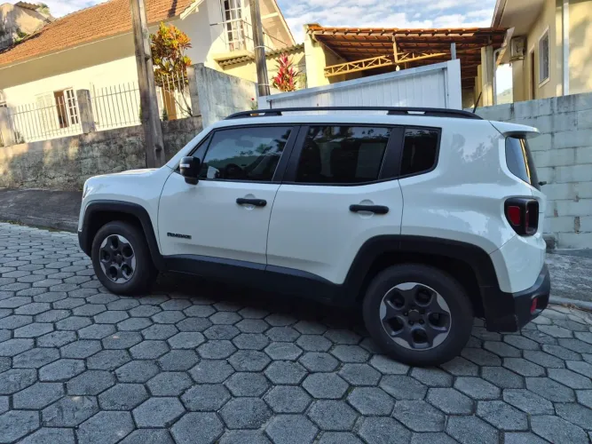 Jeep Renegade 1.8 4X2 Flex 16V Aut. 2021