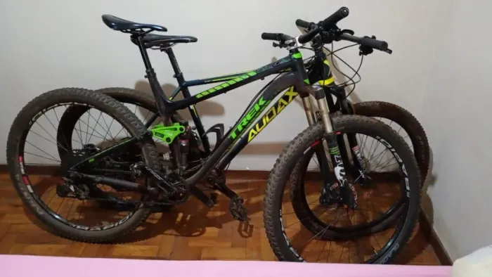 BIKE FULL TREK ARO 29