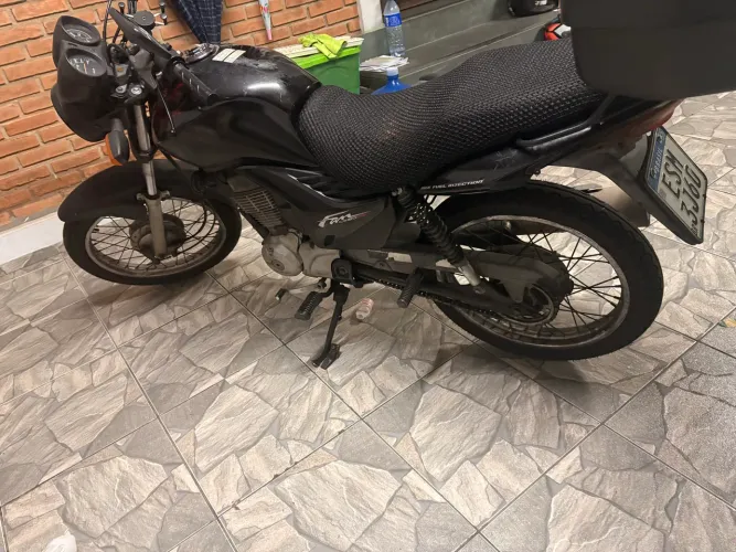 ? HONDA FAN 150 ESI 2012 - PRETA