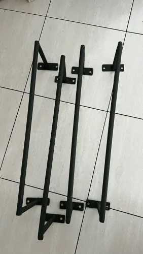 Varão / Arara de roupa