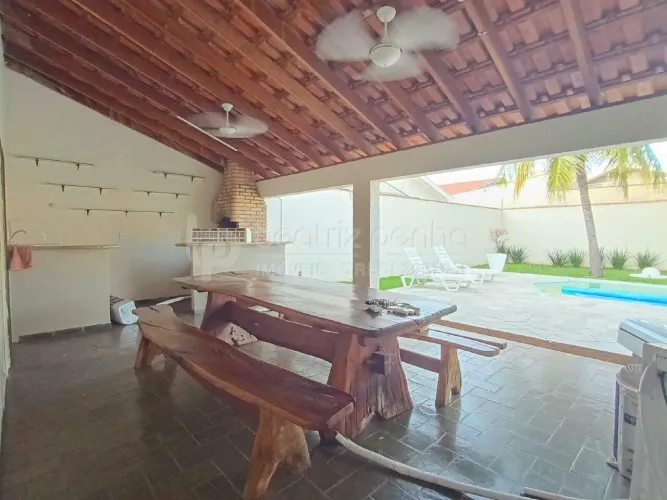 Casa residencial à venda no Parque São Miguel com piscina e varanda gourmet