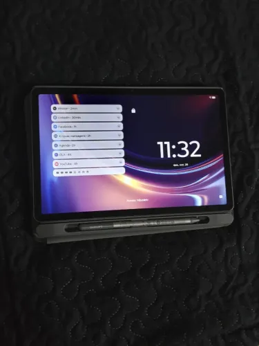 Tablet Lenovo Idea Tab com Capa Teclado e Caneta 8GB RAM 128GB 11" Android 15 MediaTek Dim