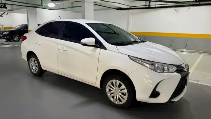 Toyota Yaris XL Live Sedan 1.5 Flex 16V 4P AUT 2023